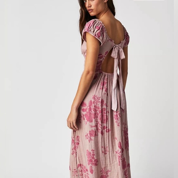 Free People Dresses & Skirts - 🌻FREE PEOPLE Forget Me Not Midi Dress in Pink (Mint Combo Overdyed Dawn)